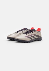 adidas Performance PREDATOR LEAGUE TURF - Kopačky na umělý povrch - platin metallic/aurora black/turbo