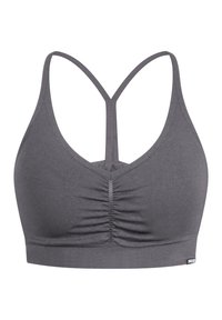 Grijze sportbeha met een V-hals, racerback ontwerp, gerimpelde details in het midden en een elastische band aan de onderkant voor ondersteuning.