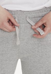 Cruz MAYDA - Jogginghose - light grey melange