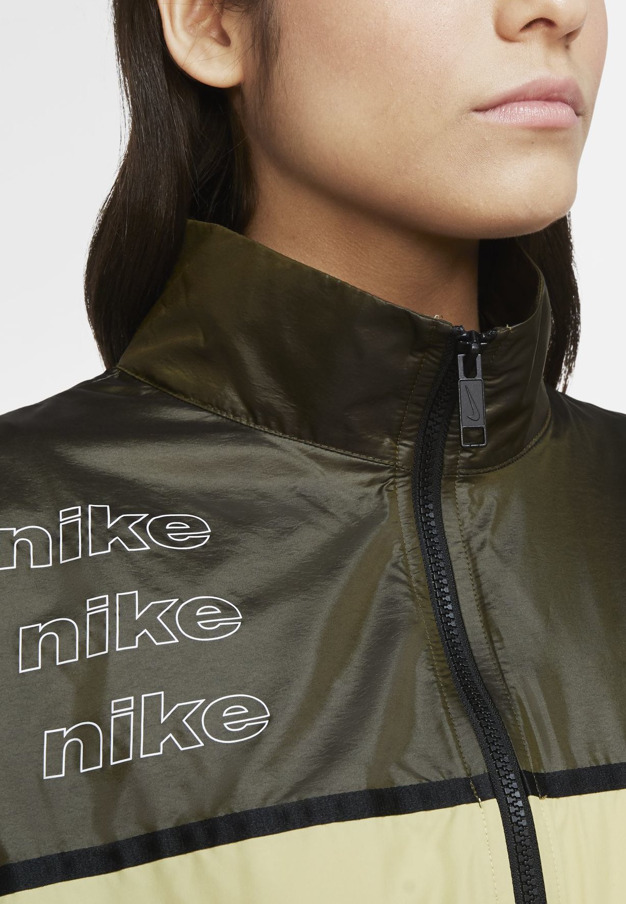 nike padded archive jacket