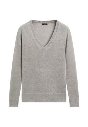 Jasnoszary sweter z dzianiny z długimi rękawami i głębokim dekoltem w kształcie litery V, ułożony na białym tle.