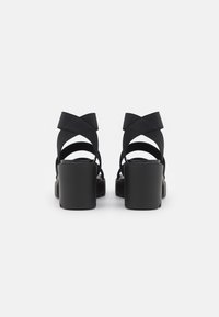 Even&Odd Wide Fit Sandály na platformě - black