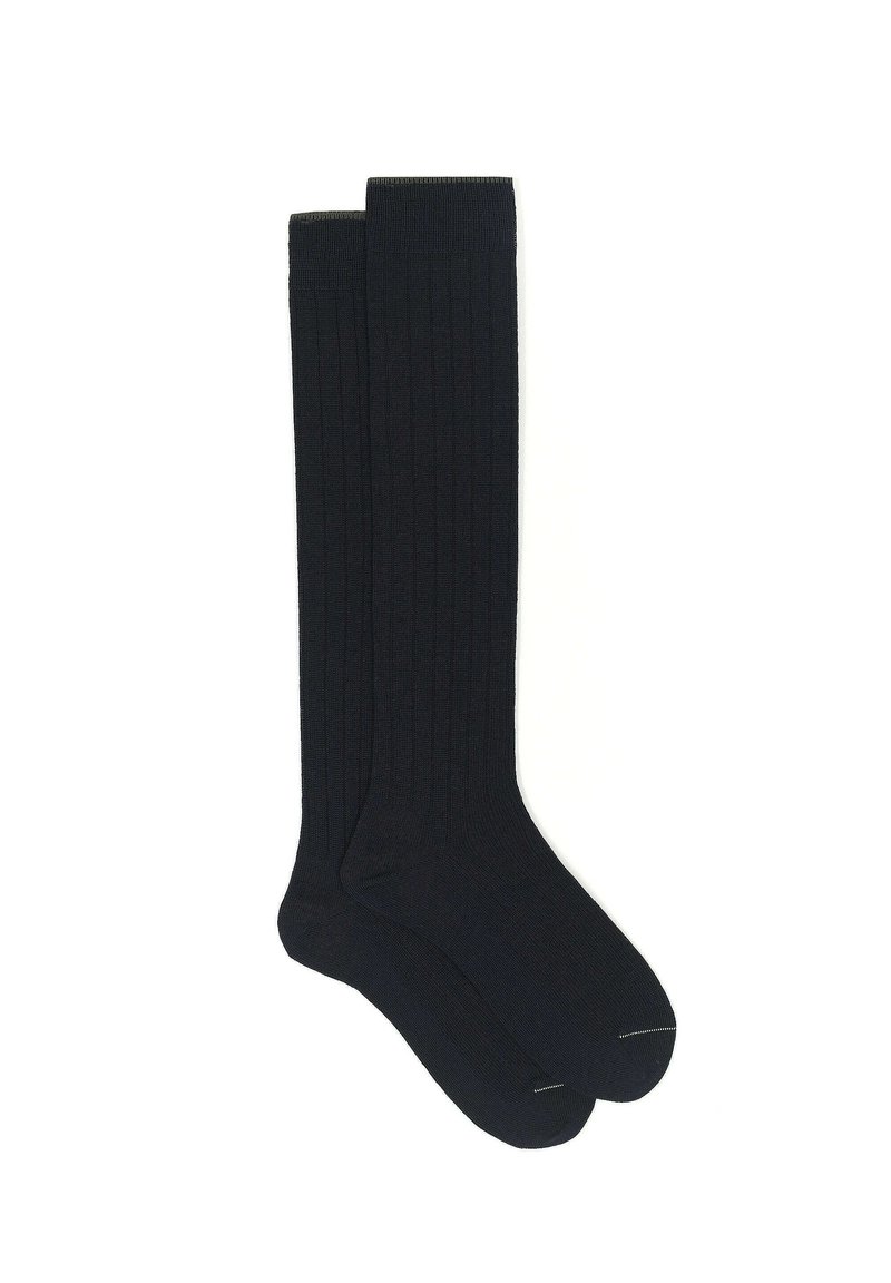 Calze nere al ginocchio con texture a coste. Realizzate in morbido materiale, presentano una punta rinforzata e una parte superiore senza cuciture per il massimo comfort.
