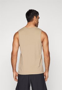 Nike Performance HYVERSE TANK - Top - khaki/black