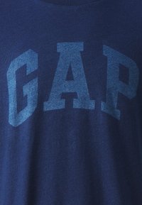 GAP LOGO FOURTH OF JULY - Marškinėliai su spaudiniu - dark indigo