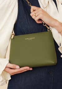 Isabel Bernard - Torba na ramię