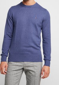 Tommy Hilfiger Stickad tröja - blue-grey