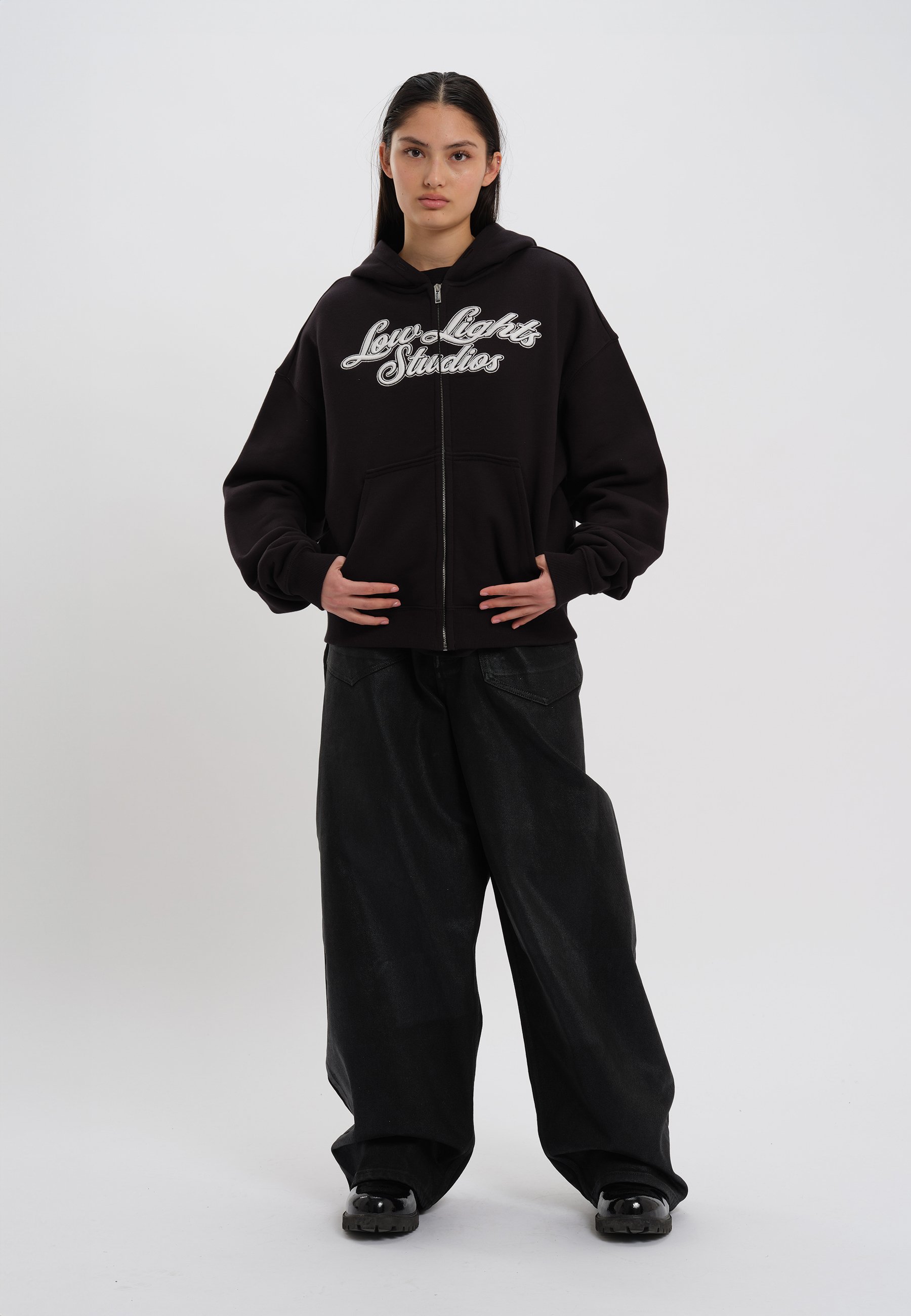 【LOW CLASSIC】 BUTTON UP HOODIE black classic zip hoodie - Black | Weekday EU