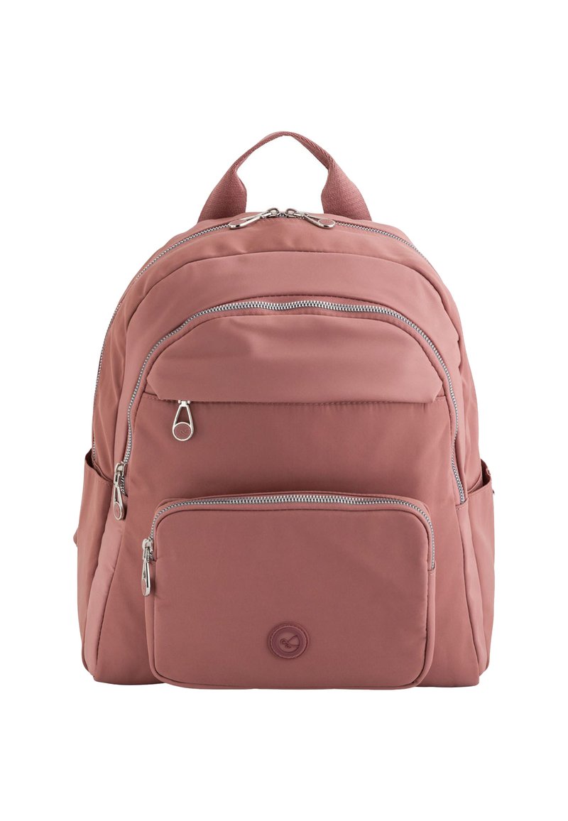 Mochila de color rosa empolvado con múltiples compartimentos con cremallera, bolsillos laterales y un asa superior, exhibida sobre un fondo blanco.