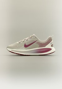 Δεν επιλέχθηκε, cream/pink smoke/sail