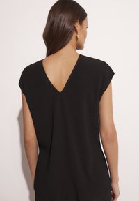 Makalu - T-shirt basic