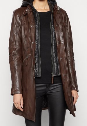 Abrigo corto - brown