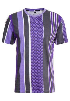 T-Shirt print - purple