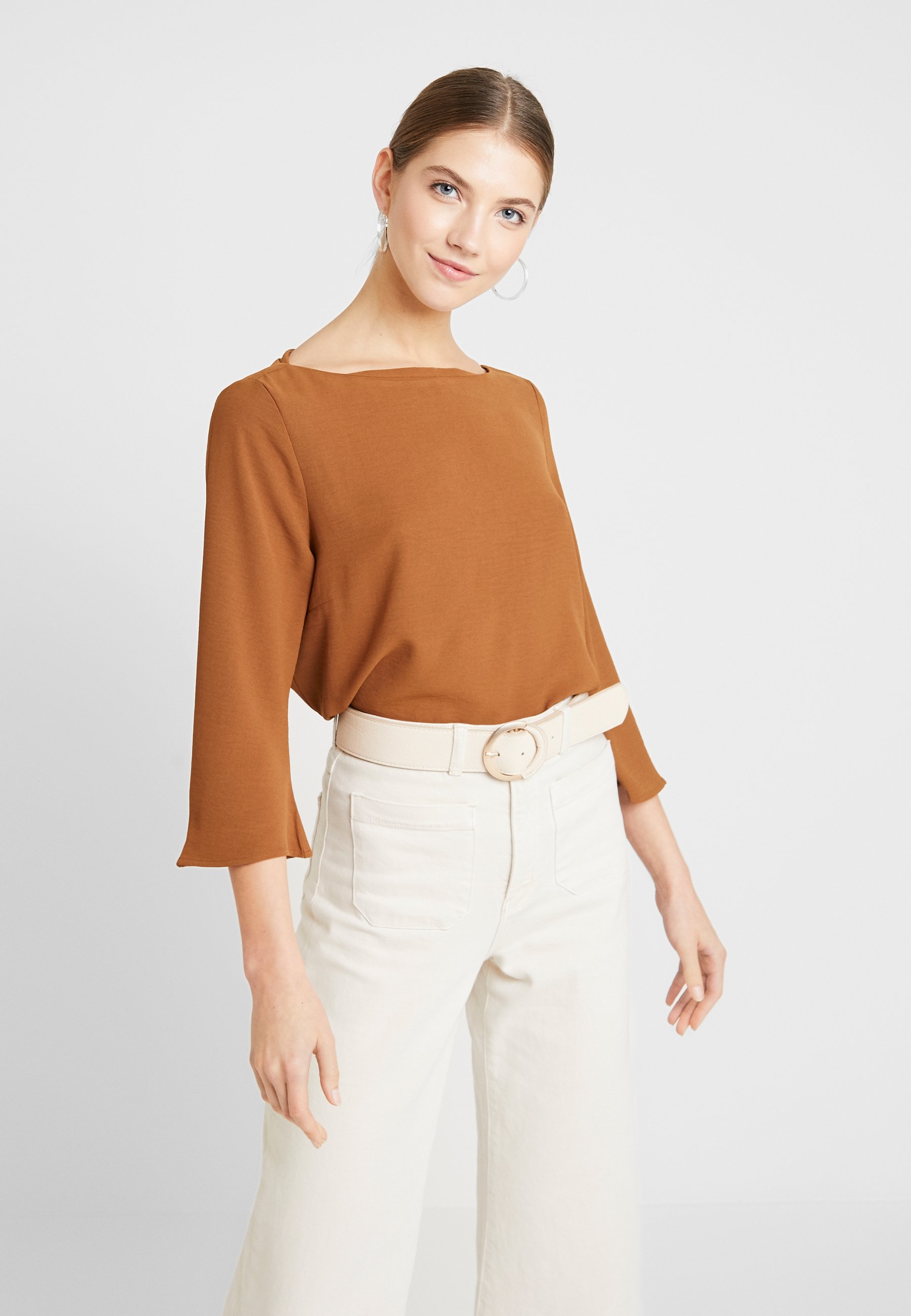 Vila VIRASHA BOATNECK Blouse toffee Zalando.nl Vila VIRASHA BOATNECK Blouse dark green Zalando.nl