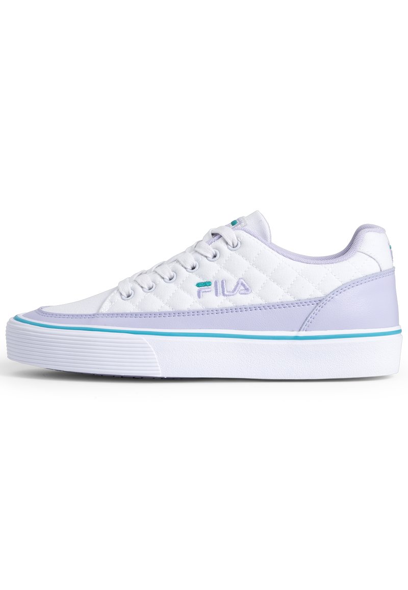 Sneaker bianco e lilla chiaro con motivo trapuntato, lacci, punta arrotondata, suola in gomma e dettagli color acquamarina sulla suola intermedia e sul logo.