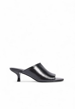WIDE STRAP - Mules de tacón - black