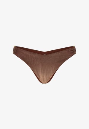 Bas de bikini marron pour femme avec un léger éclat et des côtés élastiques froncés sur fond blanc.