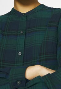 GAP Abito a camicia - black