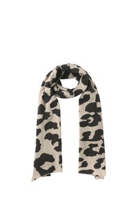 Écharpe en imprimé léopard dans un tissu beige et noir ; forme rectangulaire avec une texture douce ; drapée avec des extrémités allongées.