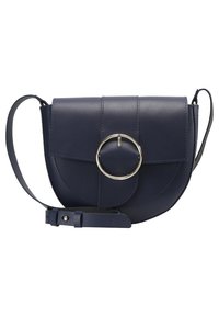 Borsa a tracolla in pelle blu navy con forma arrotondata, pattina piatta e dettaglio in metallo argentato circolare; tracolla regolabile e cuciture decorative.