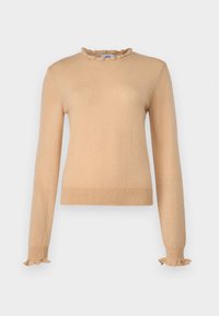Pull en maille beige camel à manches longues avec col rond à volants et poignets à volants sur fond blanc uni.