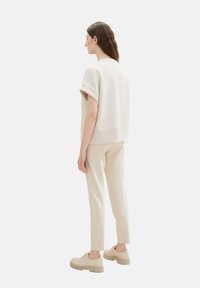 TOM TAILOR Kalhoty - dusty beige