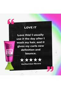 Beoordeling van Bed Head Wanna Glow Hydrating Jelly Oil die de definitie en de veerkracht van krullen prijst, beoordeeld met vijf sterren door een geverifieerde gebruiker.