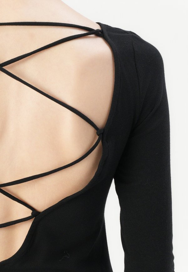 ASYMMETRIC LONG-SLEEVED CROSS BACK - Long sleeved top2
