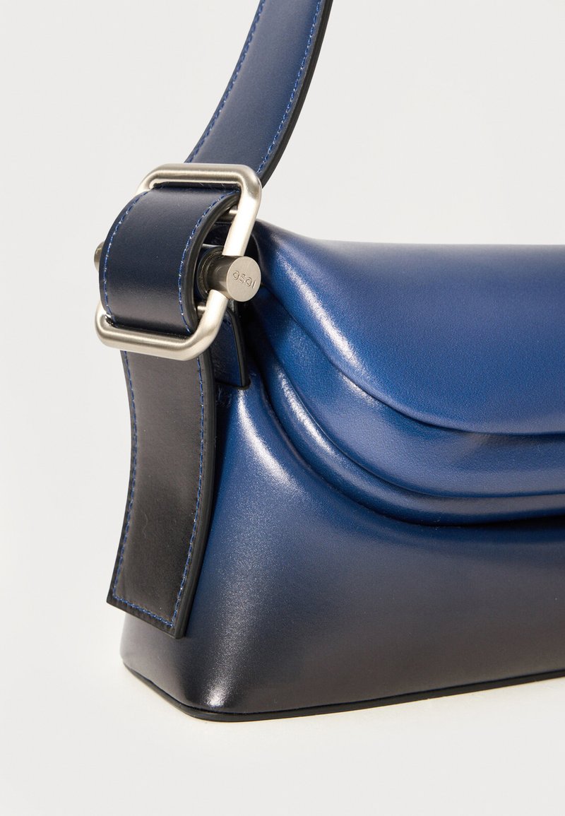 Osoi FOLDER BROT - Handbag - prism navy/blue - Zalando
