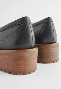 Next Chaussons - black