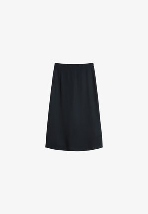 Ein schwarzer Rock mit glatter Textur, in mittlerer Länge, verfügt über eine schlichte A-Linie und einen elastischen Bund für zusätzlichen Komfort.