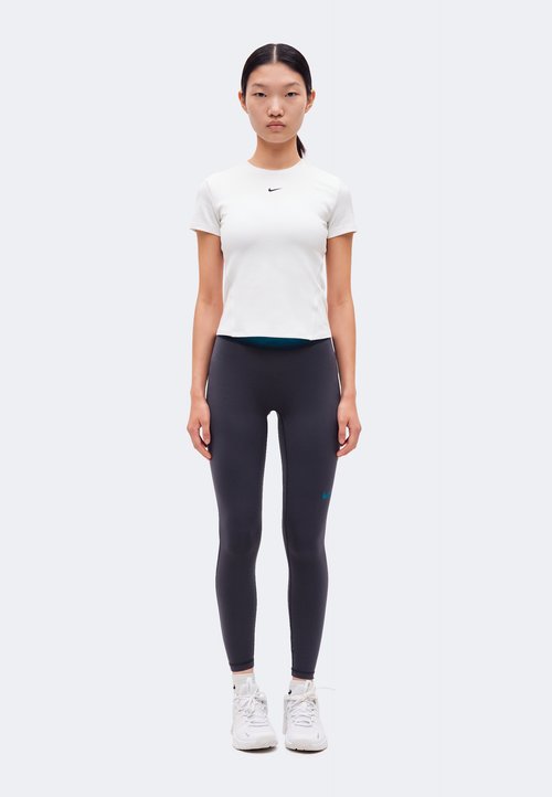 Nike 7/8 TIGHT - Leggings - gridiron/bright spruce — foto 2