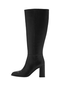 Botín negro de cuero liso, hasta la rodilla y con tacón. Presenta una punta redondeada y un tacón grueso, con un detalle de costura mínimo.