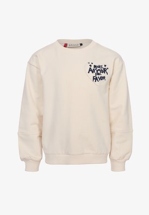Roomkleurige sweatshirt met een ronde halslijn, aflopende schouders en geribbelde manchetten, met een hartvormige patch met de tekst "Más Amor por Favor" in marineblauw.