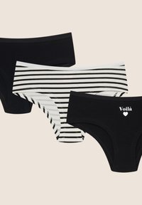 Trzy pary damskiej bielizny: dwie całkowicie czarne, jedna biała w czarne paski. Pasek z paskami zawiera logo serca i tekst.