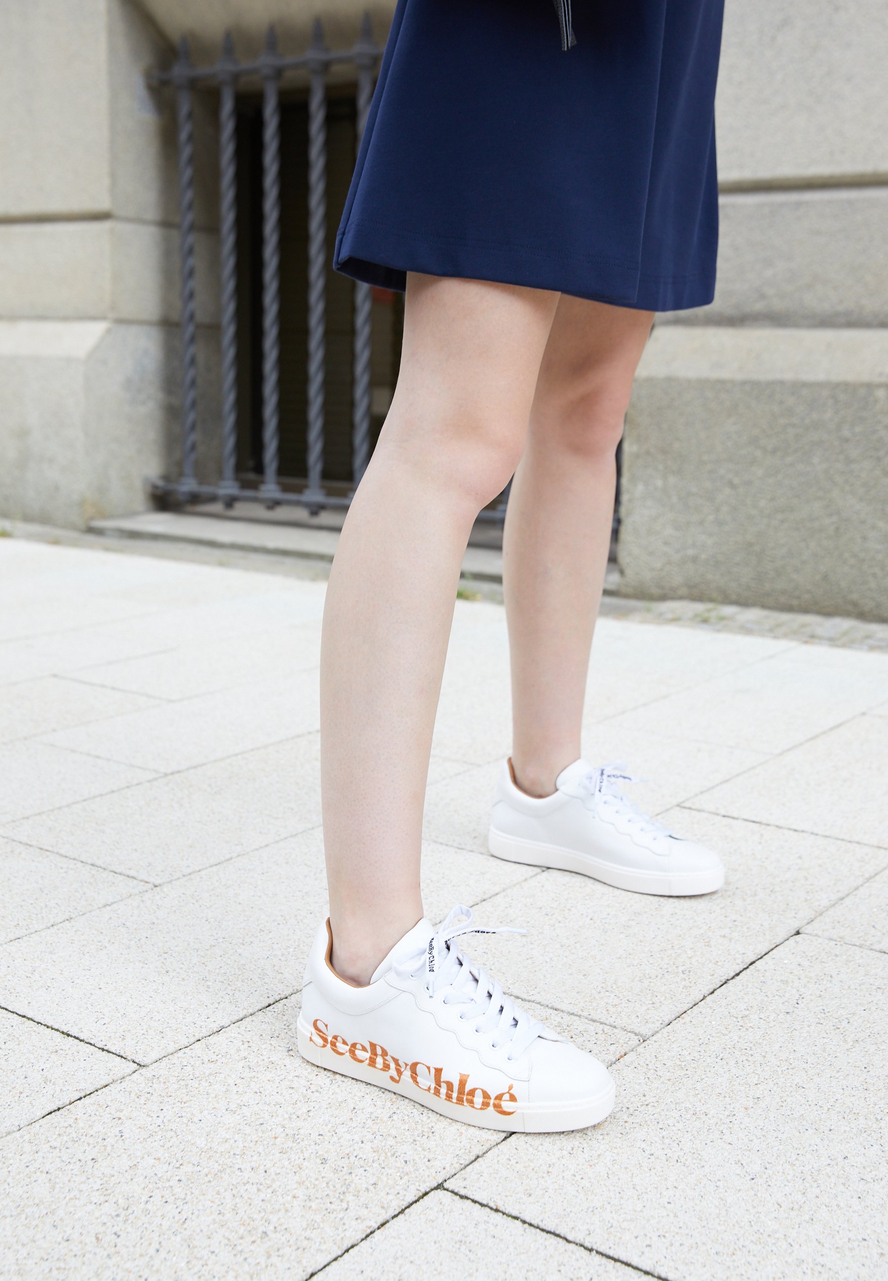 chloe trainers white