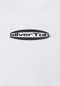 Levi's® RELAXED GRAPHIC CREWNECK SWEATSHIRT - Melegítőfelső - white