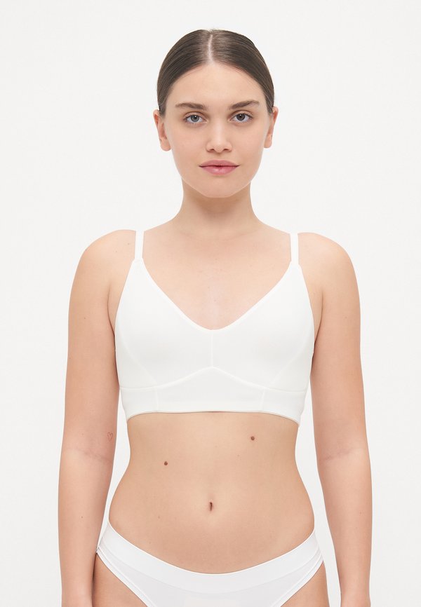 SMOOTHED REALITY PLUNGE BRA - Bustier - on my ivories