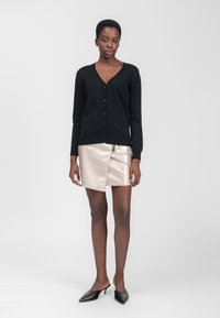 INFLUENCER Strickjacke - black