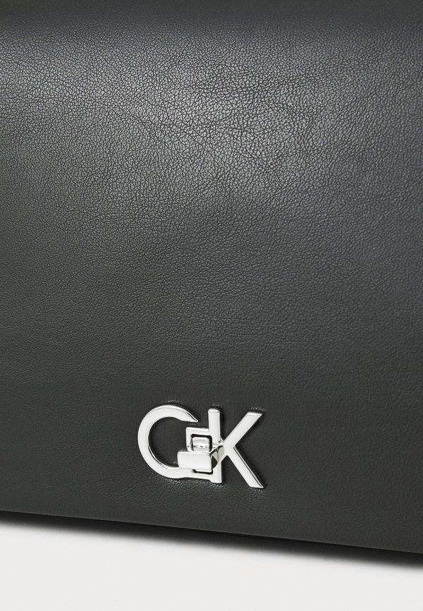 RE-LOCK MEDIUM CHAIN - Handbag2