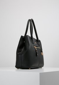 L.CREDI MAXIMA - Borsa a mano - black