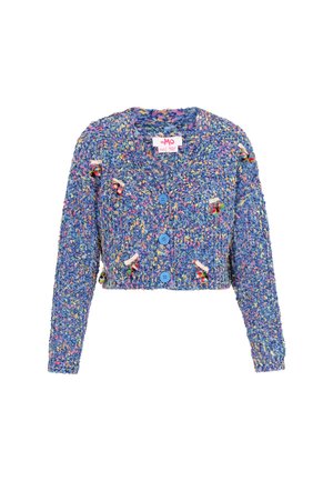 Silně pletený krátký kardigan v mnoha odstínech modré barvy s dlouhými rukávy, třemi modrými knoflíky a malými barevnými bambulkami.