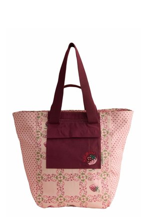 Ružová taška na nosenie s jahodovým vzorom, bordová predná kapsa a rúčky, vyšívaný motív jahody na kapsi.