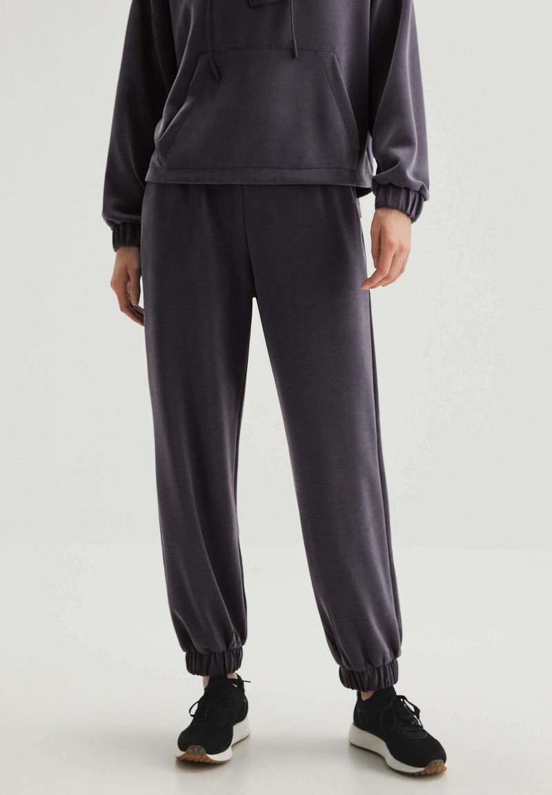 Damen Sportbekleidung | OYSHO Jogginghose dark blue/dunkelblau - YB33435 Damen Sportbekleidung | OYSHO Jogginghose dark blue/dunkelblau - YB33435