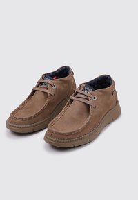 CallagHan Zapatos con cordones - brown