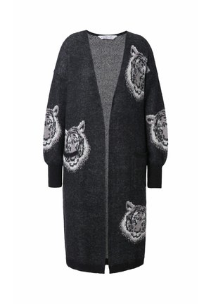 Donkergrijze cardigan met tijgerkoppatronen in wit en grijs. Het heeft een relaxed fit, een open voorkant en twee zijzakken.