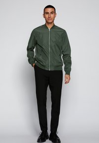 Matinique CLAY - Bomber-jakk - green