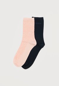 Ei valittu, white/black