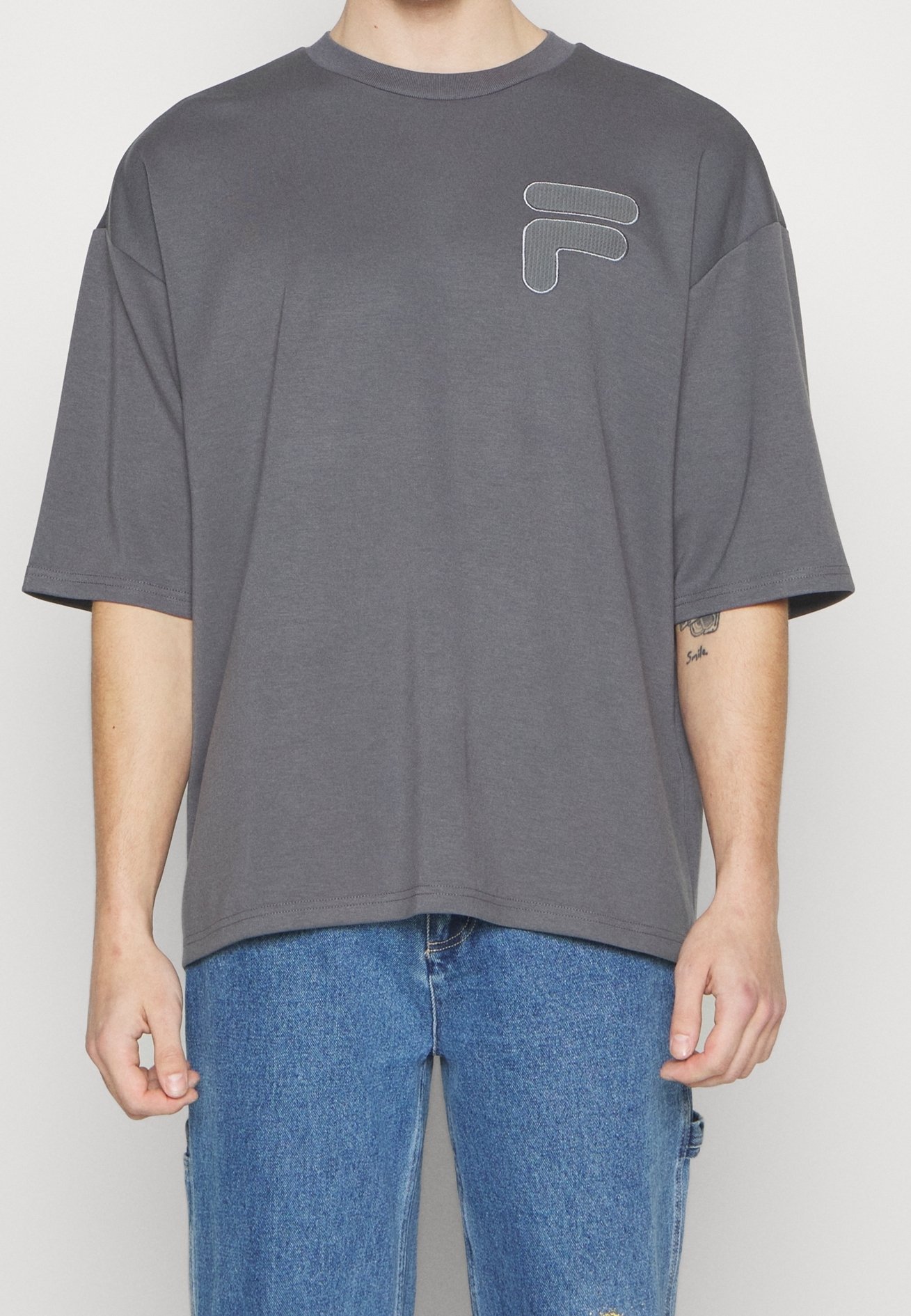 Fila T-shirt z nadrukiem/ciemnoszary - (Pre-owned) - Zalando.pl