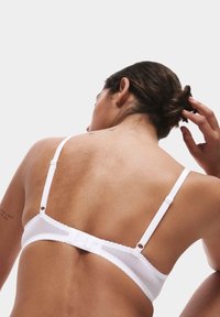 Marks & Spencer Push-up podprsenka - white